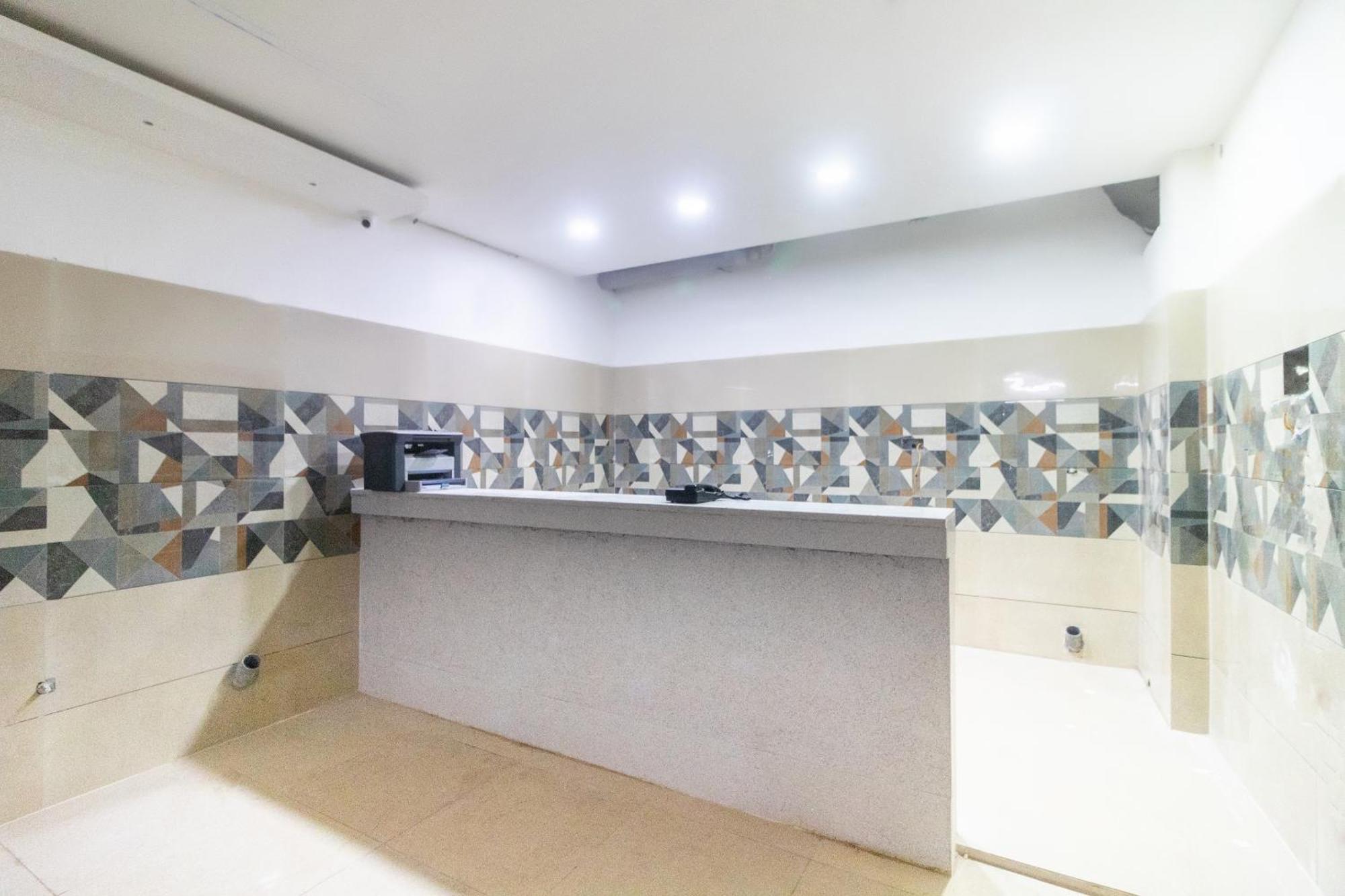Spot On Prabir Residency Inn Urāli Exterior foto